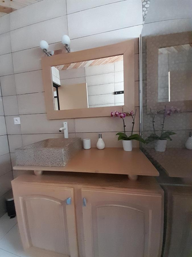La Kaz Zambaville Avec Jacuzzi Privatif 라 플레느 데 팔미스트 외부 사진